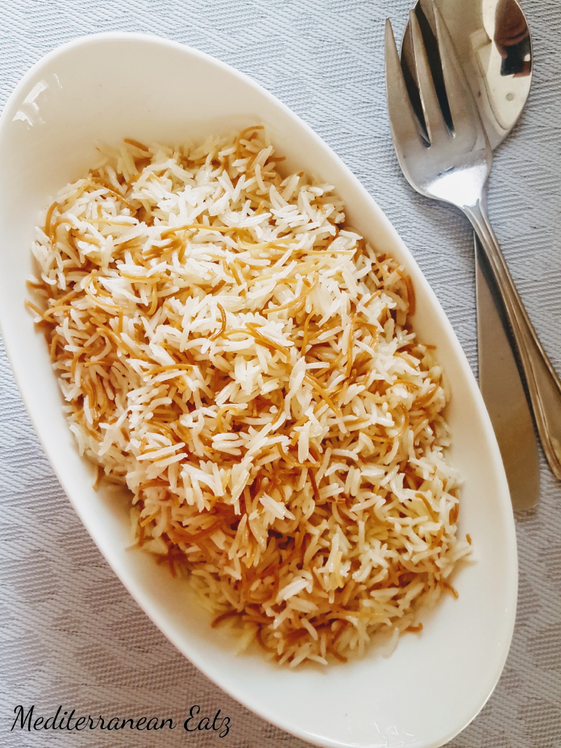 Lebanese Riz (Rice with Vermicelli) - Mediterranean Eatz